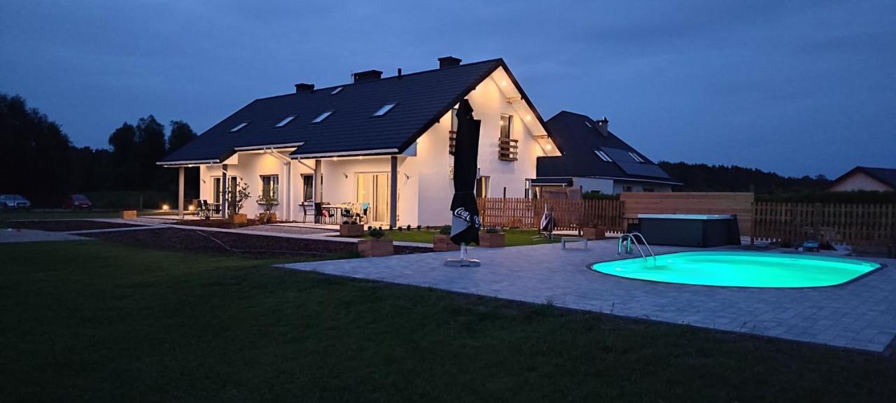 Apartamenty Wilga Spokojne Miejsce Z Calorocznym Jacuzzi I Letnim Basenem ビルガ エクステリア 写真