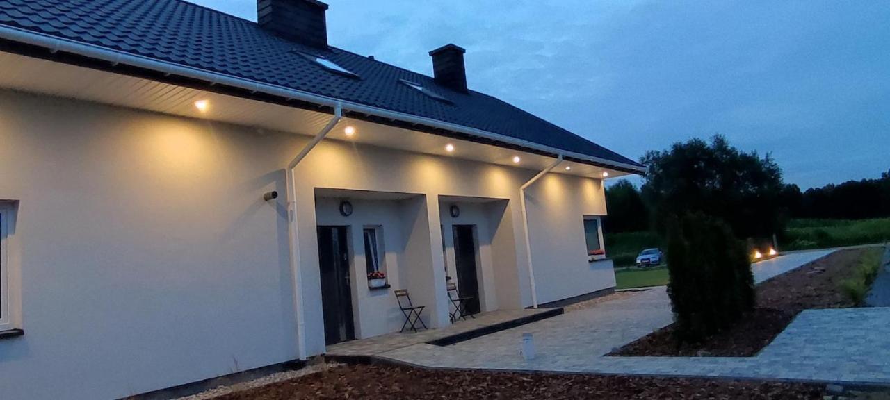 Apartamenty Wilga Spokojne Miejsce Z Calorocznym Jacuzzi I Letnim Basenem ビルガ エクステリア 写真