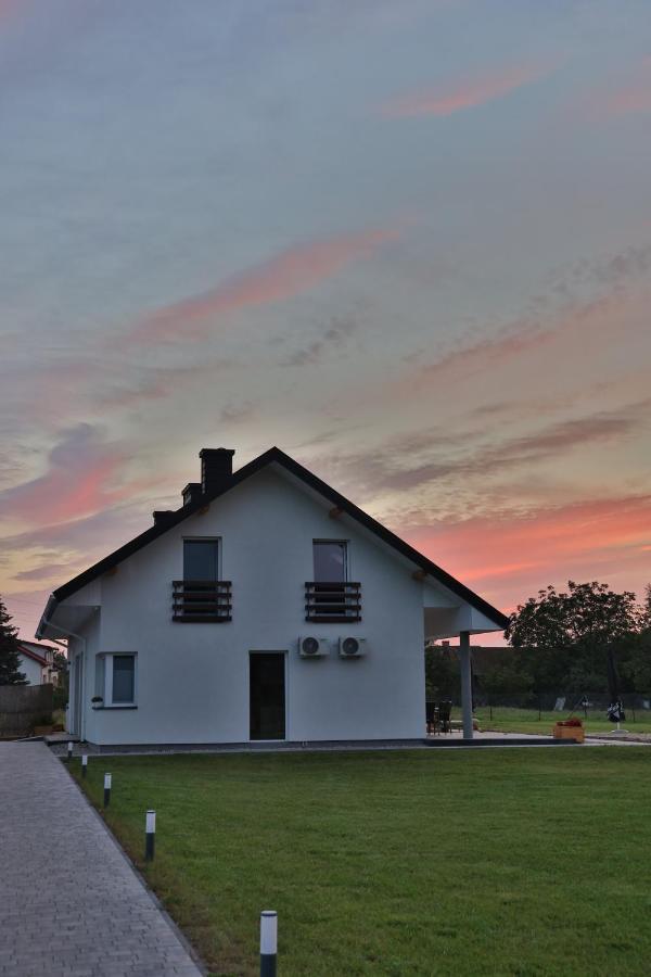 Apartamenty Wilga Spokojne Miejsce Z Calorocznym Jacuzzi I Letnim Basenem ビルガ エクステリア 写真