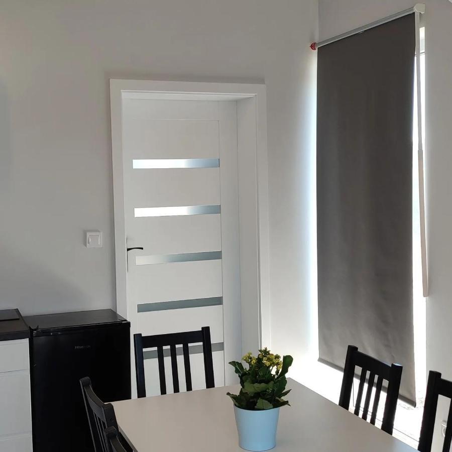 Apartamenty Wilga Spokojne Miejsce Z Calorocznym Jacuzzi I Letnim Basenem ビルガ エクステリア 写真